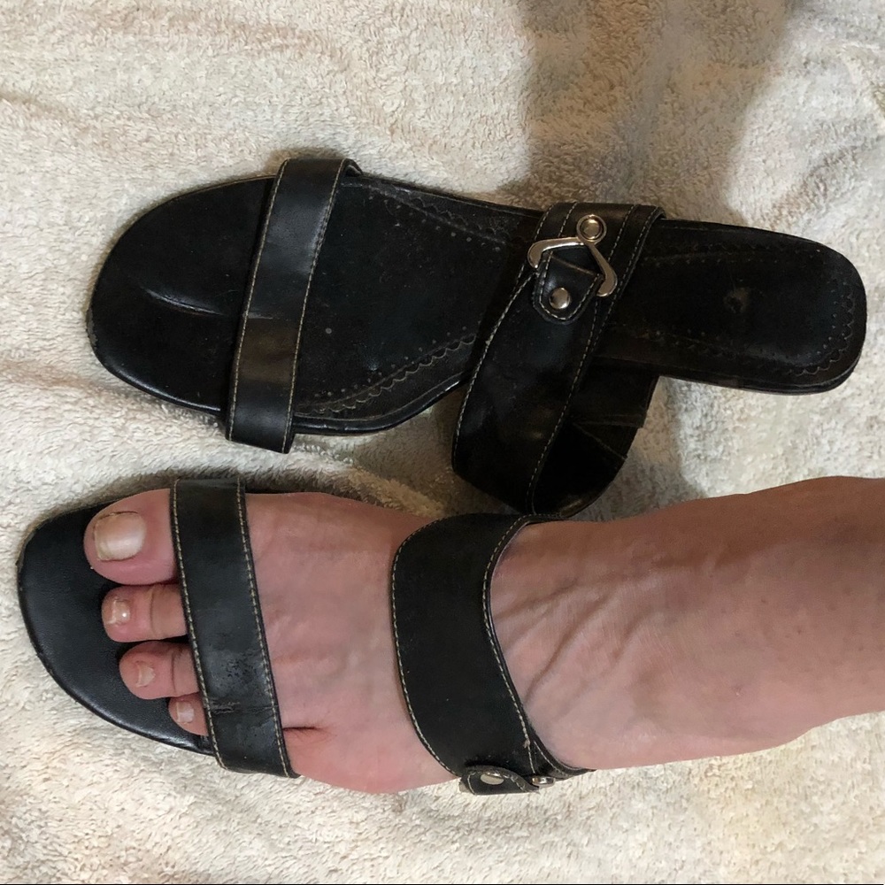 Black leather dress sandals